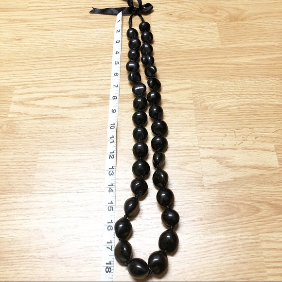 Hawiian Dark Brown 18” Kiki Nut Lei - Picture 3 of 3